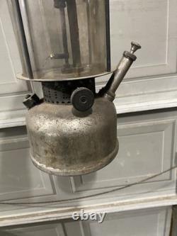 Coleman Vintage Antique Quick Lite Lantern 6/4 date