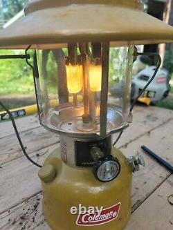 Coleman gold bond lantern 228H and 413 stove