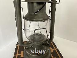 Defiance No 2 Top Lift Lantern, with Embossed Defiance Globe! Rare! Not Dietz