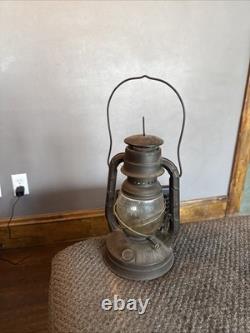 Dietz Little Wizard kerosene lantern Antique Kerosene Barn Lantern New York USA
