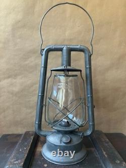 Dietz Monarch Antique Kerosene Lantern. 1942 Antique Lantern