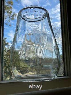 Dietz Monarch Antique Kerosene Lantern. 1942 Antique Lantern