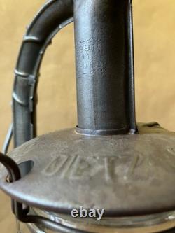 Dietz Monarch Antique Kerosene Lantern. 1943 Antique Lantern