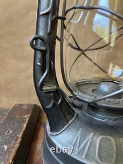 Dietz Monarch Antique Kerosene Lantern. 1943 Antique Lantern