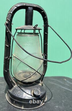 Dietz Monarch Kerosene Lantern Black Barn Hurricane Lamp Vintage Antique GUC