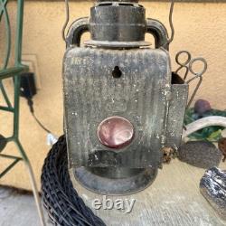 Dietz wagon lantern antique lantern red lens
