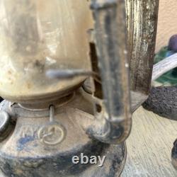 Dietz wagon lantern antique lantern red lens