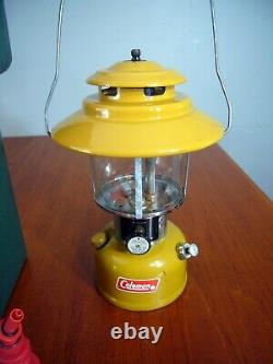 Gold Bond Mustard Coleman Lantern 228H 2-74 With Green Metal Case Untested Rare
