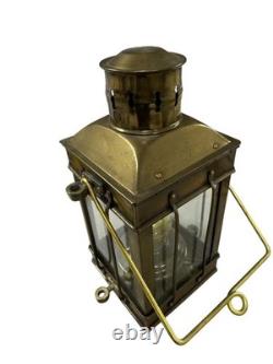 Great Britain Cargo Light No 3954 Brass Oil Lantern Gold 1939 Nautical Vintage
