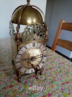 Handsome Vintage 8 Day English Brass Lantern Mantle Clock Gwo