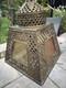 Hanging metal/brass lantern Moroccan/Middle Eastern-style lantern