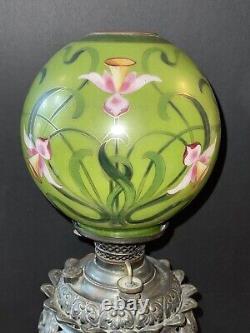 Miniature Banquet Oil Lamp The Tiny Miller/Antique Victorian Art Nouveau Globe