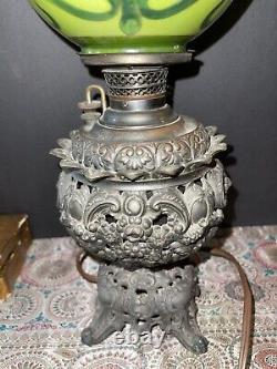 Miniature Banquet Oil Lamp The Tiny Miller/Antique Victorian Art Nouveau Globe