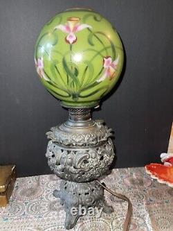 Miniature Banquet Oil Lamp The Tiny Miller/Antique Victorian Art Nouveau Globe