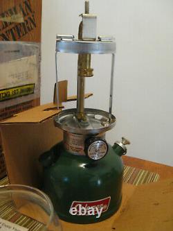 New Coleman Single Mantle Lantern Green 200A 200A700 Dated March 1981