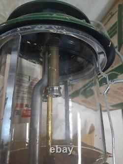 New Unfired In Box Coleman Model 220F195 Double Mantle Lantern Made in USA 2/71