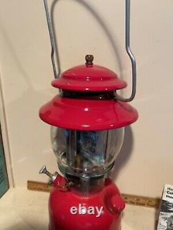 Nice Clean Vintage Coleman 200A Single Mantle Camping Lantern with Box Aug 1979