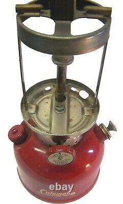 Nice Looking 1963 COLEMAN 200A Single Mantle Lantern in Original Box