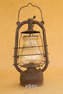 Old Antique Vintage Lantern Hand Lamp Feuerhand N 323 Hurricane Original 1930's