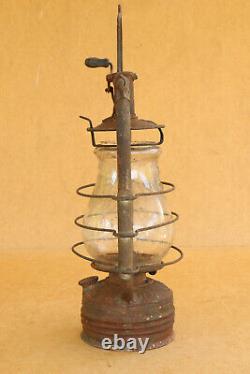 Old Antique Vintage Lantern Hand Lamp Feuerhand N 323 Hurricane Original 1930's