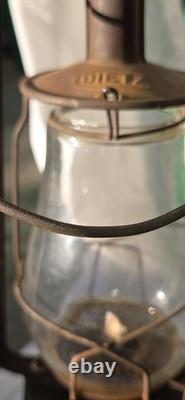 Old Vintage Dietz HY-LO Iron Kerosene Oil Lamp Lantern With Globe, Made In Usa