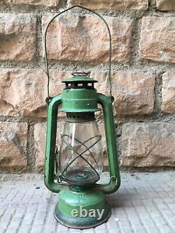 Old Vintage Rare Army Color Iron Kerosene Lamp Lantern With Original Glass Globe