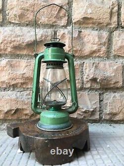 Old Vintage Rare Army Color Iron Kerosene Lamp Lantern With Original Glass Globe