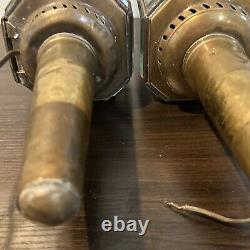 Pair of 1880s Antique Stagecoach/Carriage/Buggy Oil Lanterns with Glass Rare