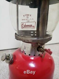 RARE Vintage Coleman Lantern 200a 1962 Burgundy With Box