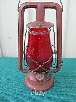 Rare Antique Feuerhand Nr. 257 Nier Oil Lantern with Red Globe Made in Germany