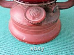 Rare Antique Feuerhand Nr. 257 Nier Oil Lantern with Red Globe Made in Germany