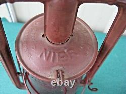 Rare Antique Feuerhand Nr. 257 Nier Oil Lantern with Red Globe Made in Germany