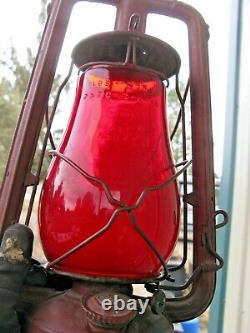 Rare Antique Feuerhand Nr. 257 Nier Oil Lantern with Red Globe Made in Germany