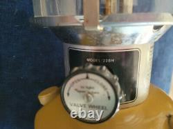 Rare Coleman Gold Bond Lantern Model 228H Dated 5-73