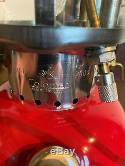 Red Coleman Lantern 200A 1971 Near Mint Condition