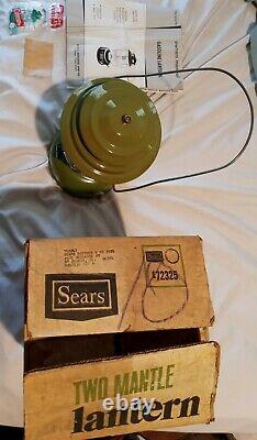 Sears Model 72325 Original Pyrex Frosted Globe 8/73 Clean Works Coleman + Box