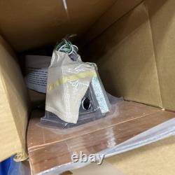 Set of 2 Vintage new in box Hanover Lantern 6305 Antique rust frosted glass post