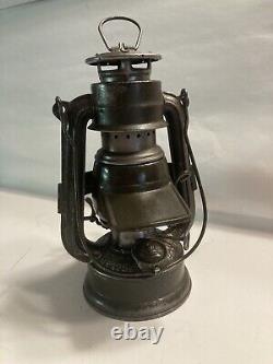 Ultra Rare WW-2 Feuerhand 175 super baby blackout Lantern