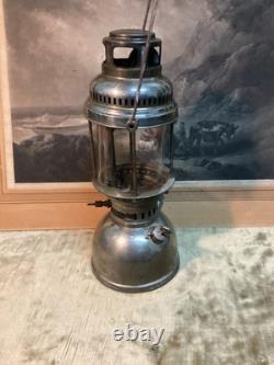 VINTAGE CAMPING LANTERN LAMP. PRESSURE KEROSENE. ARGEnTINA 16 INCHES