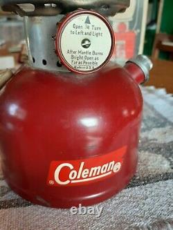 VINTAGE COLEMAN LANTERN 200A Rare BURGUNDY/MAROON COLOR 1 /1962 Single Mantle