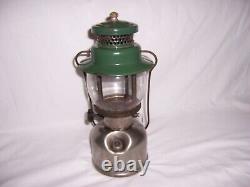 VINTAGE COLEMAN MODEL 242B LANTERN MADE IN USA 1930s with Sunrise Globe