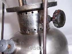 VINTAGE COLEMAN MODEL 242B LANTERN MADE IN USA 1930s with Sunrise Globe