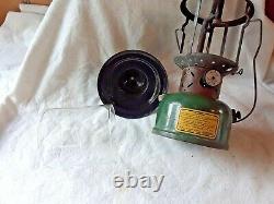 VINTAGE GREEN COLEMAN 1945 GASOLINE LANTERN With YELLOW DECAL