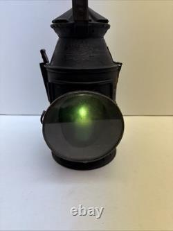 VTG Antique A. S & Co. Railroad Signal Lantern Handheld Kerosene lamp Red & Green VTG Antique A. S & Co. Railroad Signal Lantern Handheld Kerosene lamp Red & Green