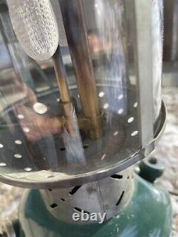 VTG Nov 1957 Coleman Lantern Model 220E Pyrex Sunrise Globe Reflector RARE HTF