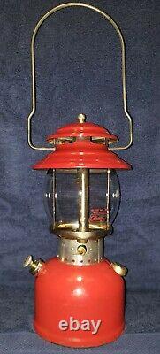 Very Nice Bright Red Coleman 200a Single Mantle Lantern 2/73