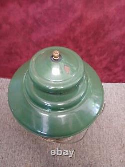 Vintage 1930's Or 60's Antique Coleman Lantern/ Glass Globe