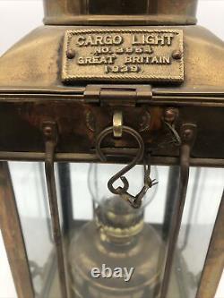 Vintage 1939 Cargo Lantern Oil Lamp No. 3954 Great Britain