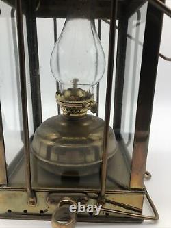 Vintage 1939 Cargo Lantern Oil Lamp No. 3954 Great Britain