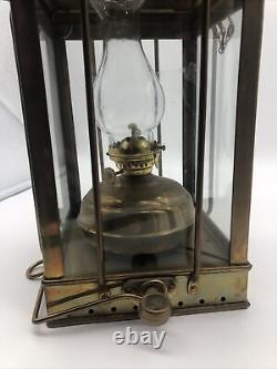 Vintage 1939 Cargo Lantern Oil Lamp No. 3954 Great Britain